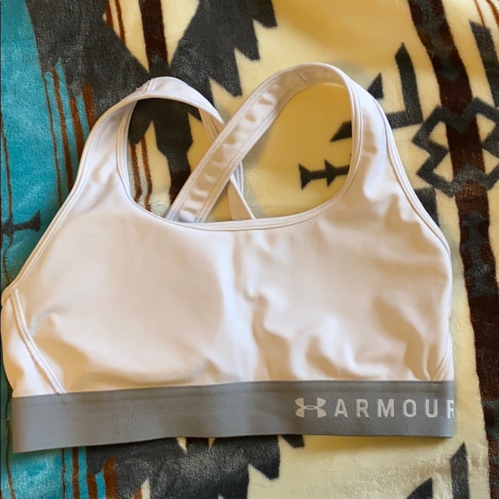 Sports bra